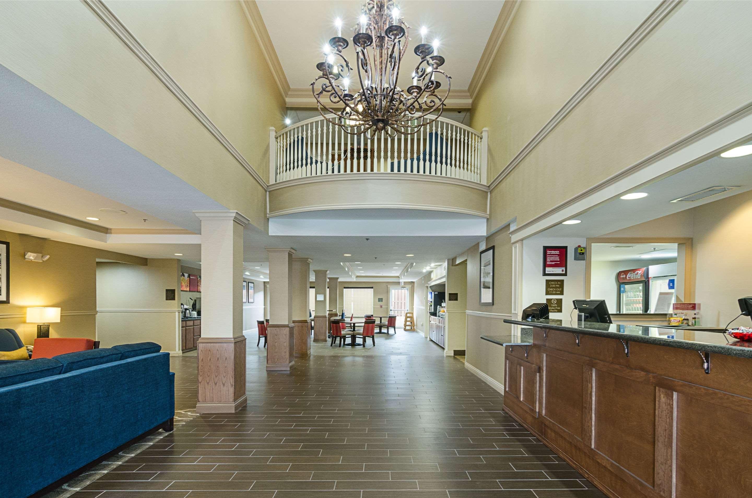 Quality Suites Springdale West I-49 Екстериор снимка