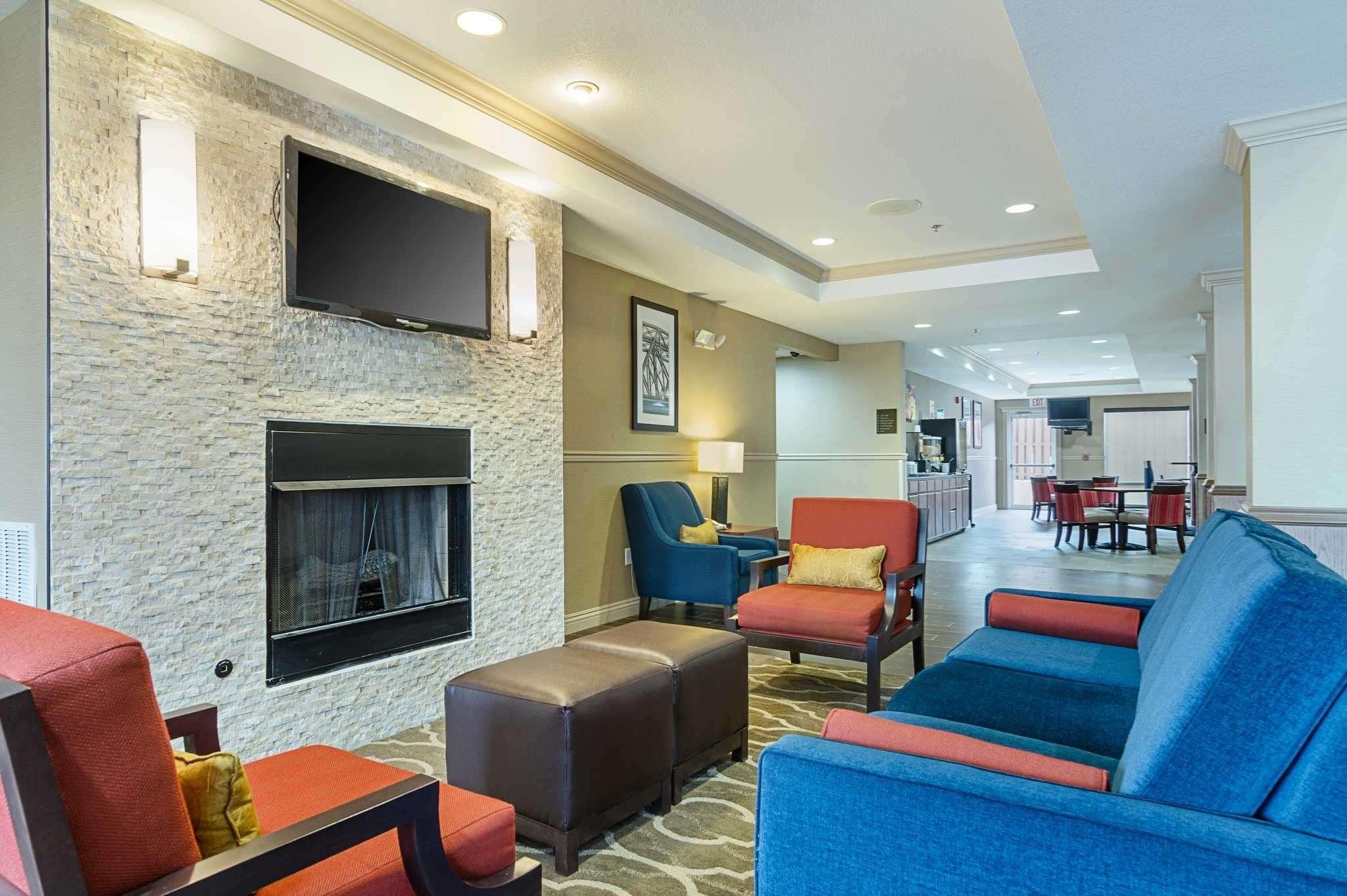 Quality Suites Springdale West I-49 Екстериор снимка