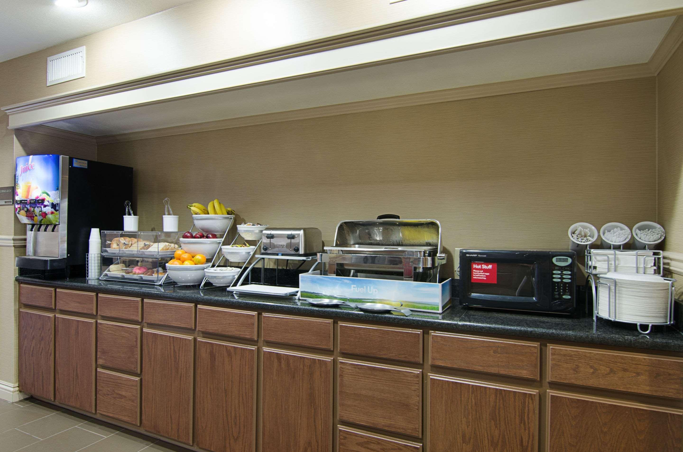 Quality Suites Springdale West I-49 Екстериор снимка